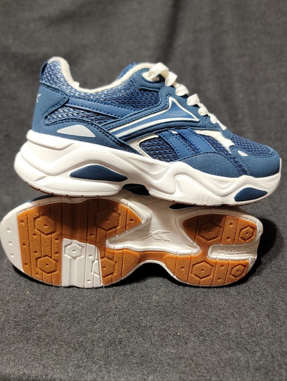 Reebok Charge 2.0 Boys Sneakers Size 3Y